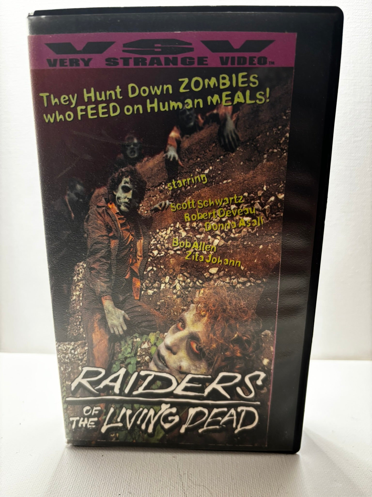Raiders of the Living Dead (VHS)